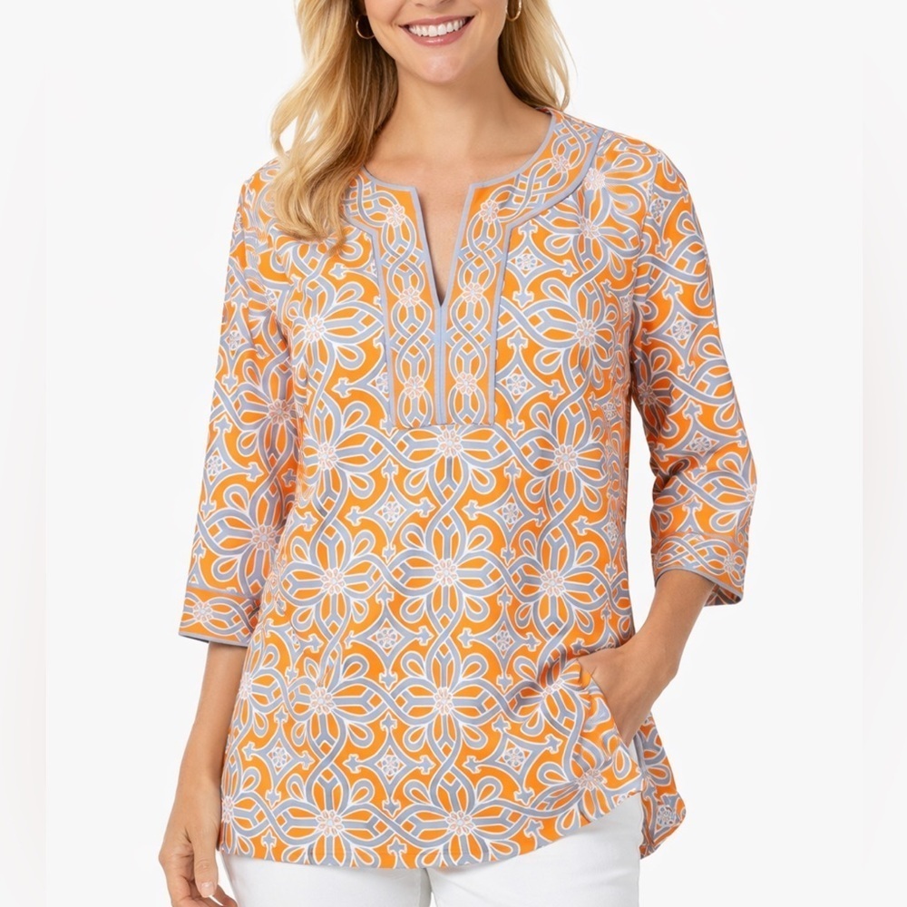 Gretchen Scott Orange & Blue Geometric Print Top – 3/4 Sleeve Large